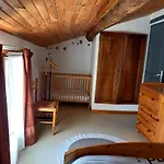 Maison Entiere 2 *