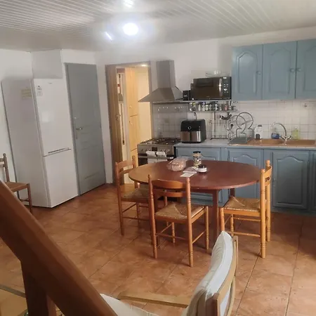 Дом отдыха Maison Entiere 2 Rosnay (Vendee)